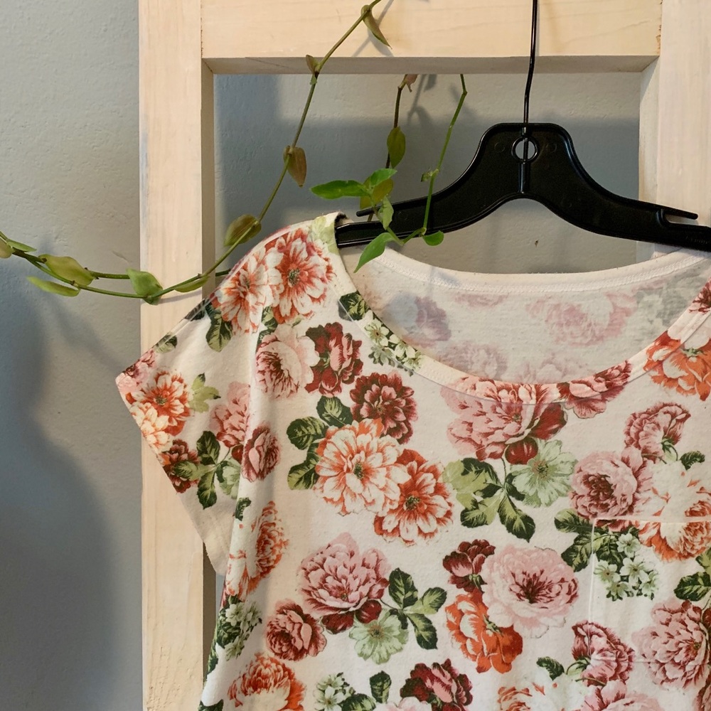 Floral top